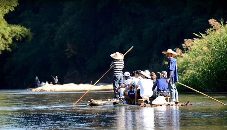 치앙마이 코끼리, 매땡 코끼리 캠프장, 코끼리사파리, 물소마차, 코끼리쇼, 코끼리 트레킹, 밤부레프팅, 난나비농장